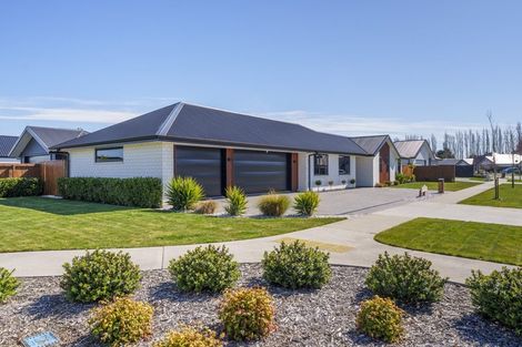 Photo of property in 30 Mcquillan Avenue, Woodend, 7610