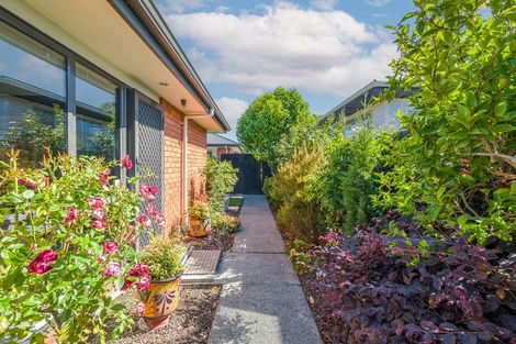 Photo of property in 9 Clinton Lane, Woolston, Christchurch, 8062