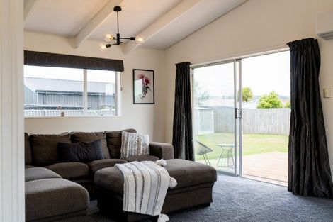 Photo of property in 21 Severn Street, Mosgiel, 9024
