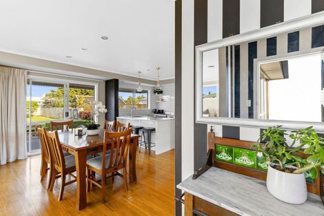 Photo of property in 71 Grey Street, Cambridge, 3434