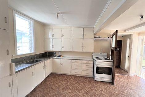 Photo of property in 36 Mount Smart Road, Onehunga, Auckland, 1061