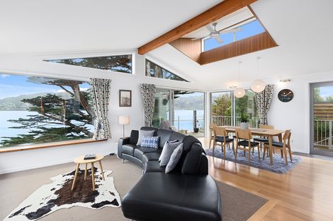 Photo of property in 14 Bewley Avenue, Macandrew Bay, Dunedin, 9014