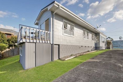 Photo of property in 1/184 Bucklands Beach Road, Bucklands Beach, Auckland, 2012