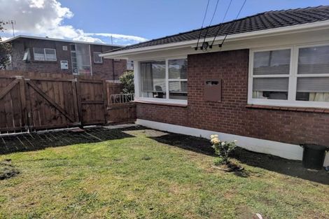 Photo of property in 1/179 Forrest Hill Road, Forrest Hill, Auckland, 0620