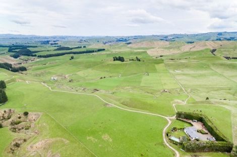 Photo of property in 1025 Aorangi Road, Maraekakaho, Hastings, 4171