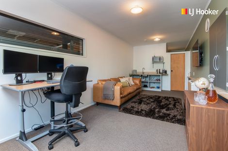 Photo of property in 17 Braeside, Kinmont Park, Mosgiel, 9024