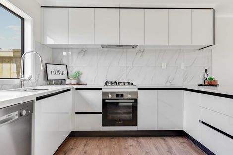 Photo of property in 2/20 Young Street, Claudelands, Hamilton, 3214