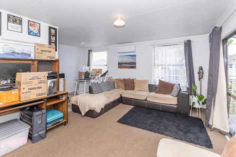 Photo of property in 1 Byron Road, Enderley, Hamilton, 3214