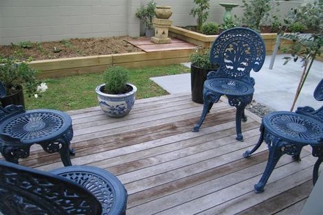 Photo of property in 1/104 Harbour Drive, Otumoetai, Tauranga, 3110