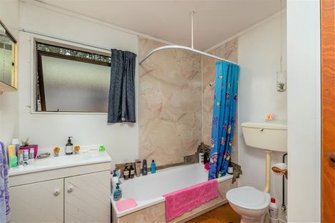 Photo of property in 5 Tuatahi Place, Kerikeri, 0230