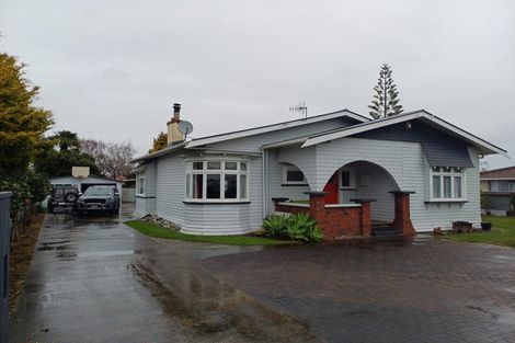 Photo of property in 404 Tremaine Avenue, Takaro, Palmerston North, 4412