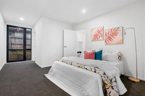 Photo of property in 100 Parkview Drive, Gulf Harbour, Whangaparaoa, 0930