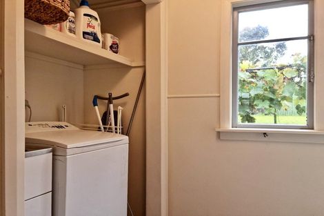 Photo of property in 26 Downe Street, New Plymouth, 4310