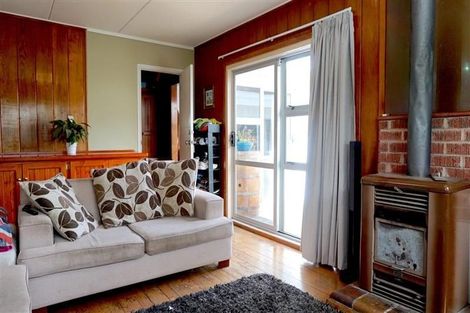 Photo of property in 71 Hattaway Avenue, Bucklands Beach, Auckland, 2012