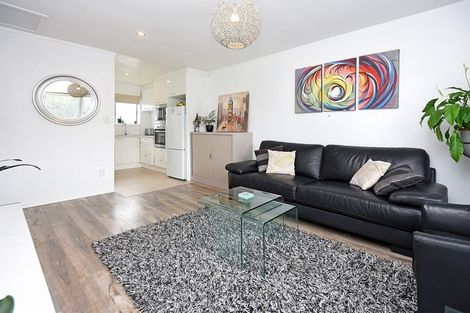 Photo of property in 10/99 Avenue Road, Otahuhu, Auckland, 1062