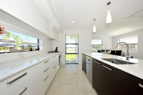 Photo of property in 72 Granite Drive, Rolleston, 7614