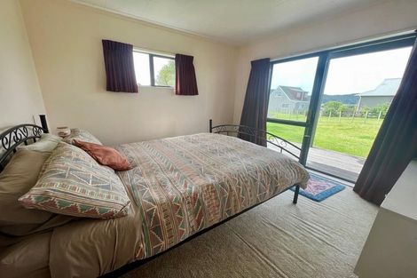 Photo of property in 2 Ngatiwai Place, Whangaruru, Russell, 0184