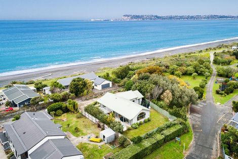 Photo of property in 14 Gill Road, Bay View, Napier, 4104