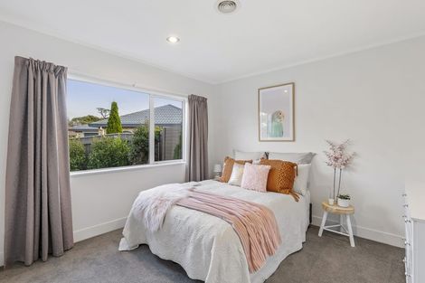 Photo of property in 11 Stella Court, Paraparaumu, 5032