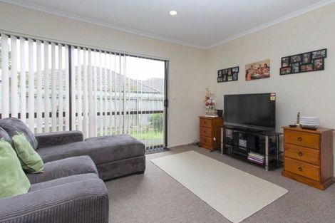 Photo of property in 16 Carrick Glen Avenue, Flat Bush, Auckland, 2019