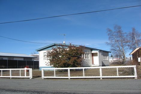 Photo of property in 18 Hopkins Road, Twizel, 7901