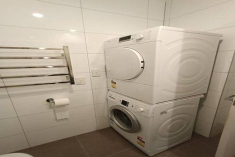 Photo of property in Apollo Apartments, 10/46g Rosedale Road, Rosedale, Auckland, 0632