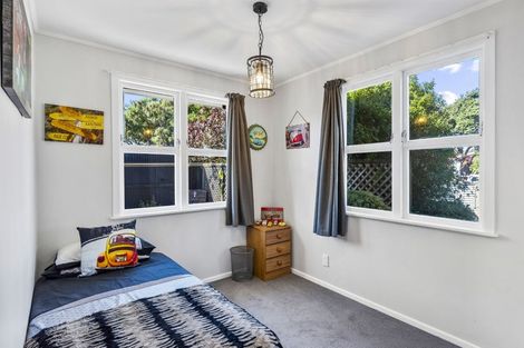 Photo of property in 13 Rangiatea Street, Paraparaumu Beach, Paraparaumu, 5032