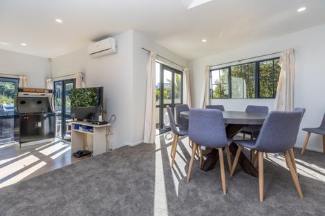 Photo of property in 5/19 Langana Avenue, Browns Bay, Auckland, 0630