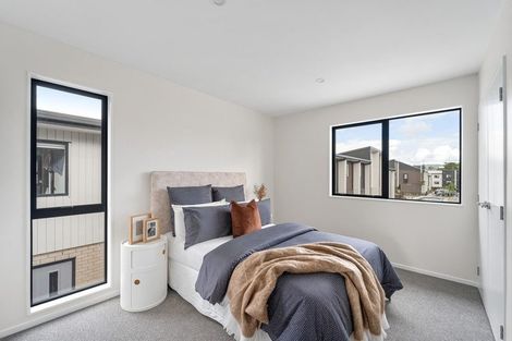 Photo of property in 321 Glengarry Road, Glen Eden, Auckland, 0602