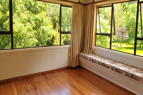 Photo of property in 9 Lind Street, Kimbolton, Feilding, 4777