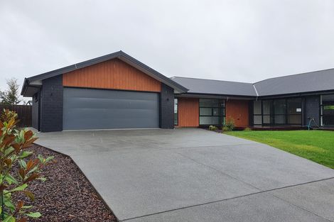 Photo of property in 2 Horomaka Street, Pegasus, 7612