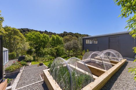 Photo of property in 58 Hampden Street, Picton, 7220
