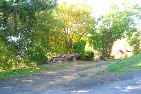 Photo of property in 21 Merlincote Crescent, Governors Bay, Lyttelton, 8971