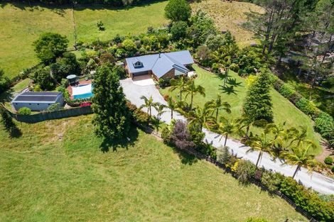 Photo of property in 94 Mccaughan Road, Kerikeri, 0294