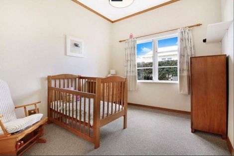 Photo of property in 33 Awatea Street, Ranui, Porirua, 5024