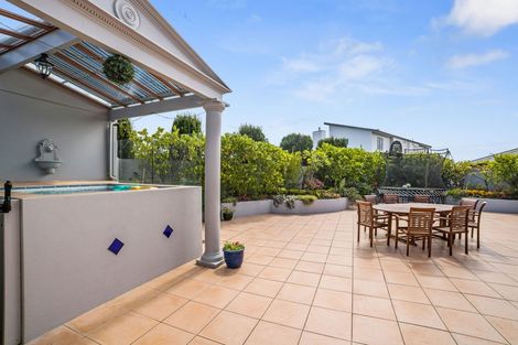 Photo of property in 20 Endeavour Drive, Whitby, Porirua, 5024