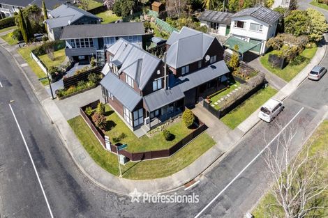 Photo of property in 69 Sunbrae Drive, Silverstream, Upper Hutt, 5019