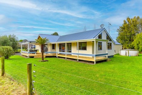 Photo of property in 12 Pickwick Road, Otamatea, Whanganui, 4571
