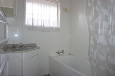 Photo of property in 20 Woodlands Place, Aranui, Christchurch, 8061