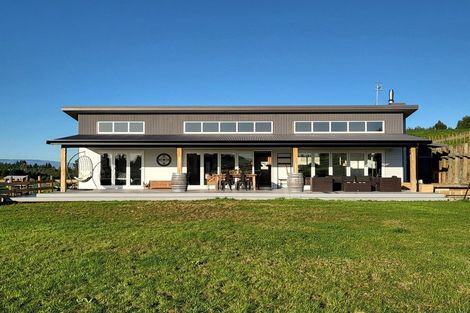 Photo of property in 143e Smith Road, Dannevirke, 4978