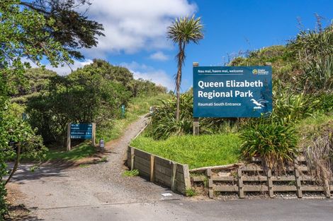 Photo of property in 93b The Esplanade, Raumati South, Paraparaumu, 5032