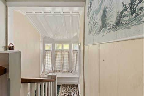 Photo of property in 9 Hukarere Road, Bluff Hill, Napier, 4110