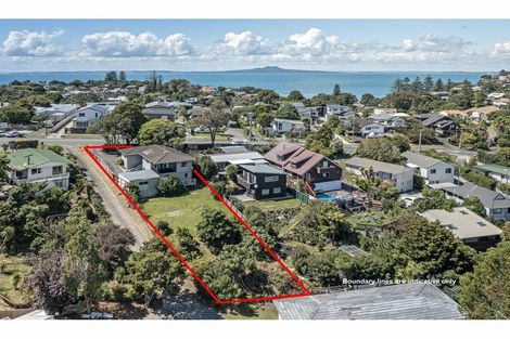 Photo of property in 132 Deep Creek Road, Torbay, Auckland, 0630