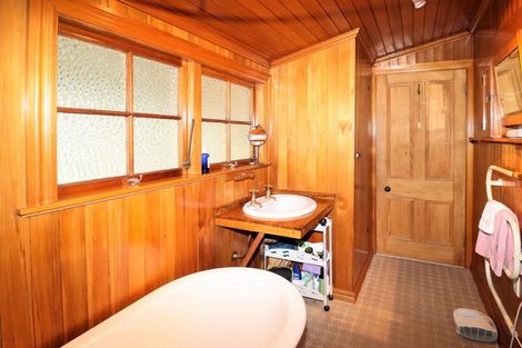 Photo of property in 89 Pembroke Street, Carterton, 5713