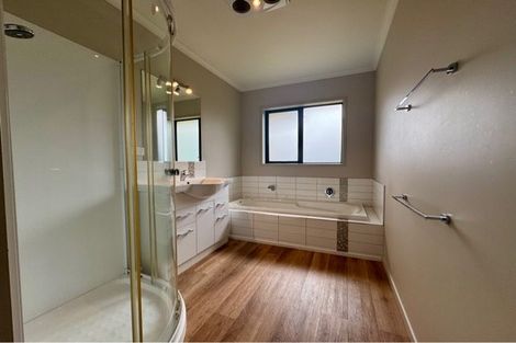 Photo of property in 64 Sunstone Crescent, Brown Owl, Upper Hutt, 5018