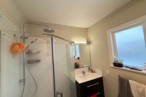 Photo of property in 4 Anzio Place, Awapuni, Palmerston North, 4412