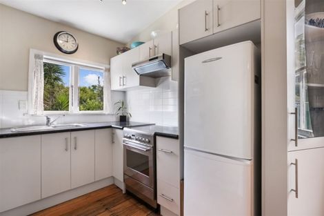Photo of property in 9 Victor Street, Avondale, Auckland, 1026
