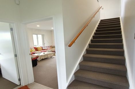 Photo of property in 71 Grove Road, Papakura, 2110