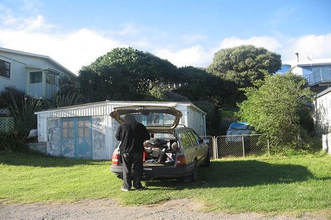 Photo of property in 20 Aperahama Street, Paekakariki, 5034