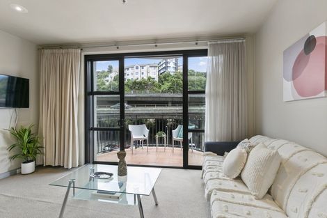 Photo of property in Atrium Towers, 1q/154 The Terrace, Wellington Central, Wellington, 6011